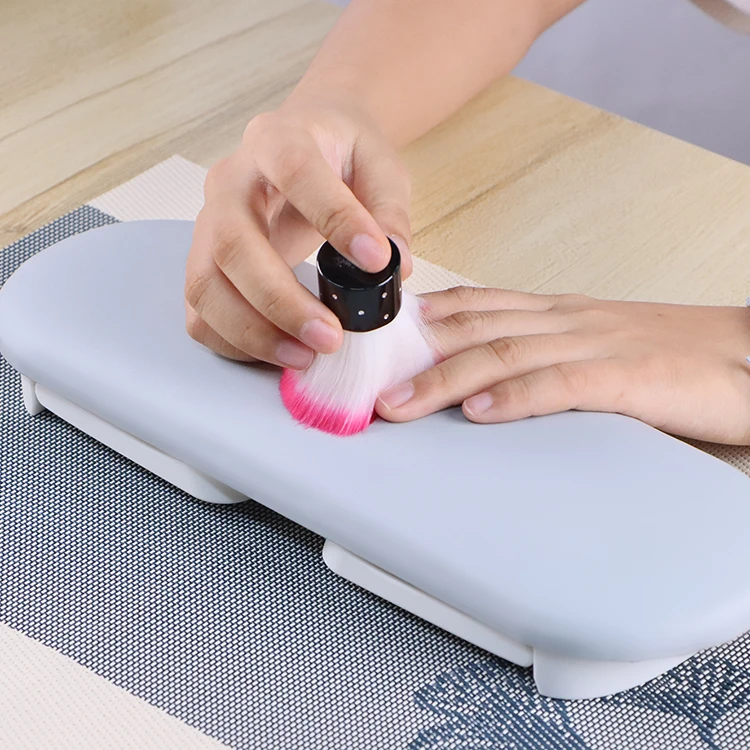 Wholesale OEM High Quality Washable PU Leather Manicure Hand Pillow Cushion Plastic Arm Rest for Nail Tools for Salon Use