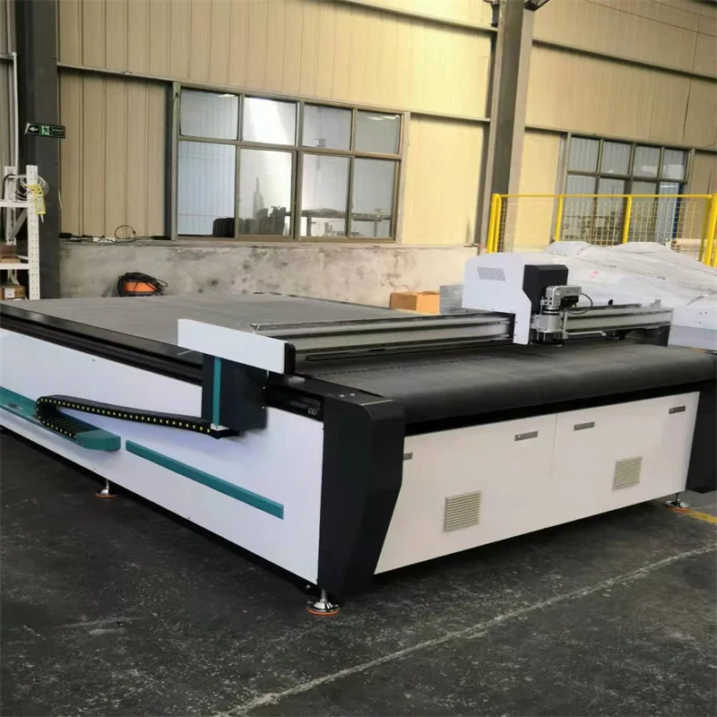 Good Quality Fabric Leather Foam Car Mat CNC Router Oscillating Knife Cutting Machine for Sale
