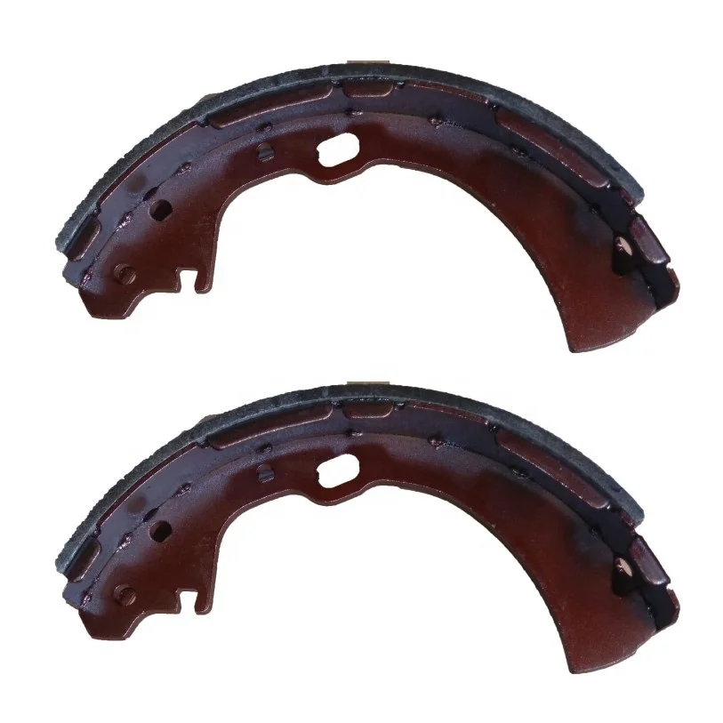 no noise no dusty  semi-metallic front brake pad D1191 for Nissan  Urvan Bus Box