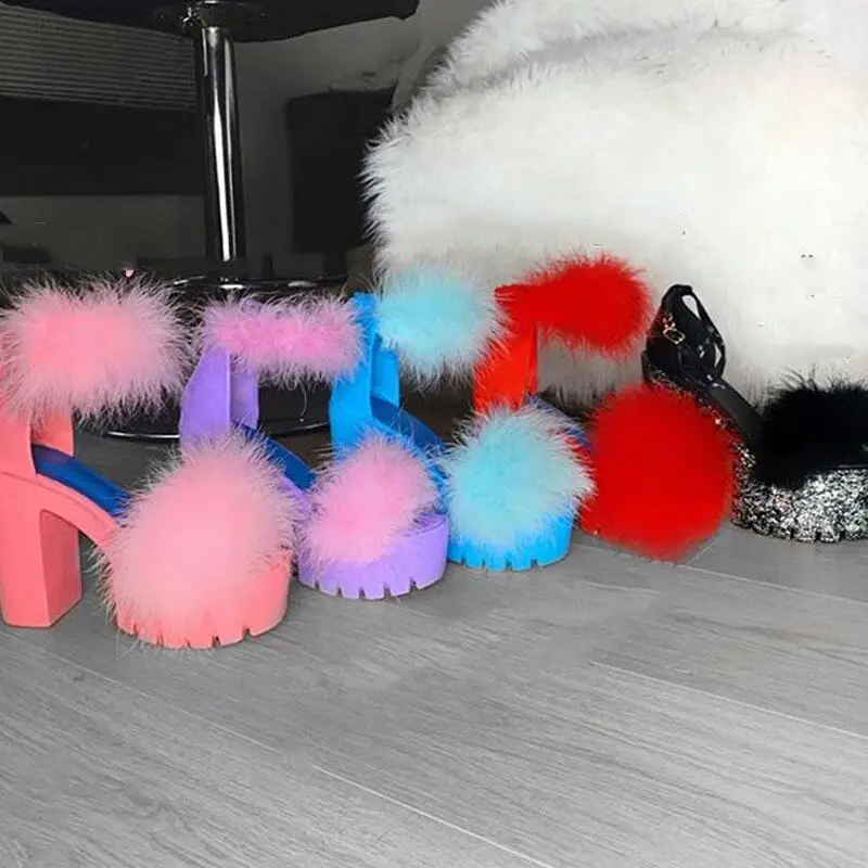 
2020 Hot Sale ladies high heel shoes summer fashion fur sandals Plush slides Platform high heels for women 