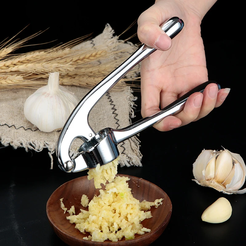 Fast Delivery Large Capacity Zinc Alloy Garlic Press Professional Grade Garlic Press Set Garlic Presser Chopper Kitchen Helper
