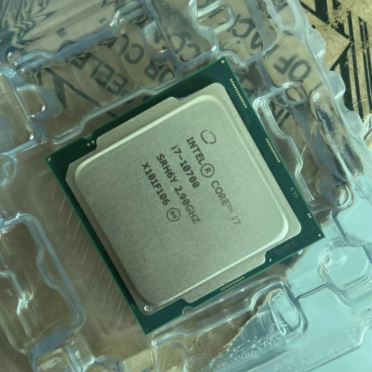 Intel (Intel) i7-10700 10 generation Core processor 8-core 16 thread single core Remax up to 4.8Ghz CPU