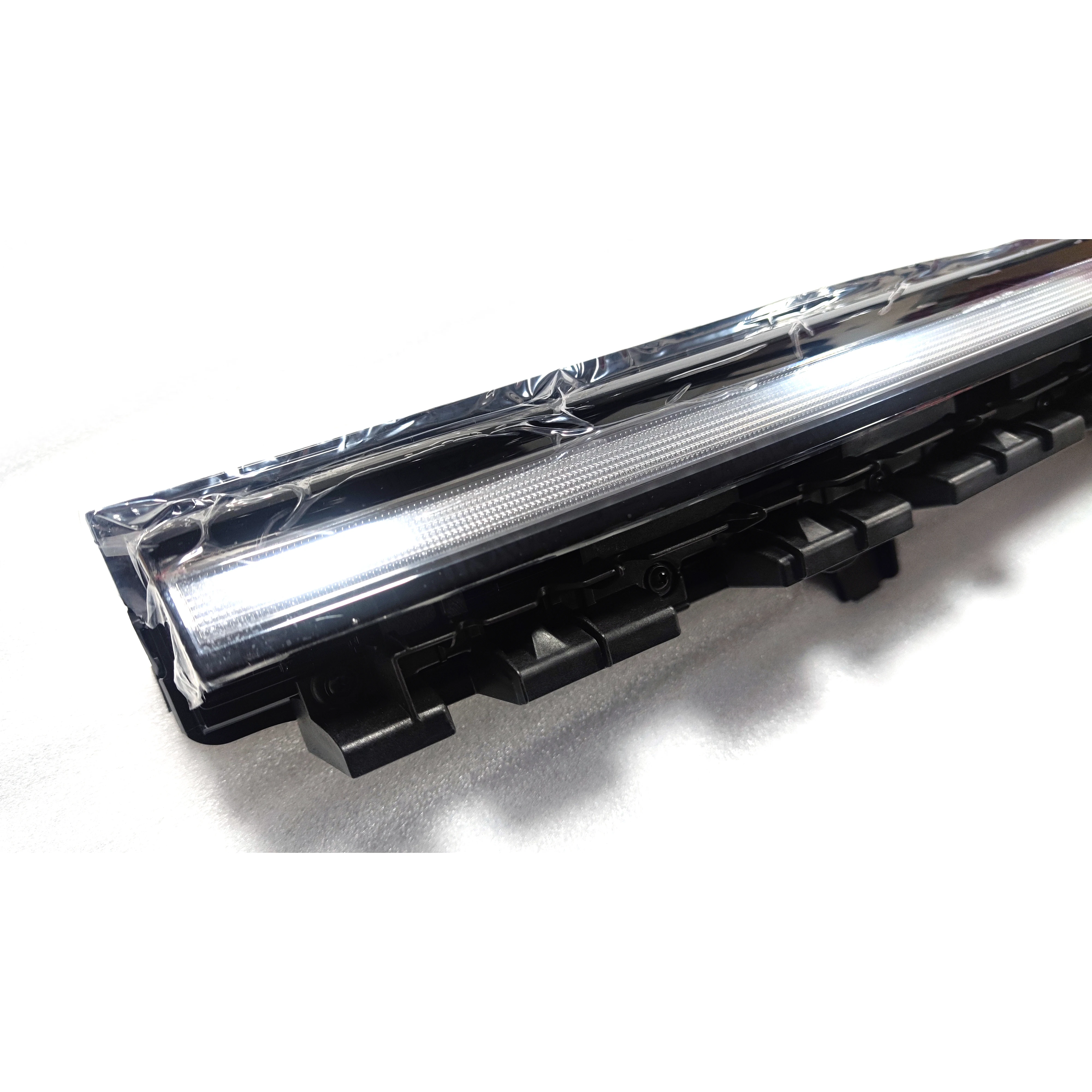 For Hyundai staria Center Lamp Daylight headlights Daytime running light Genuine Parts 92209CG000