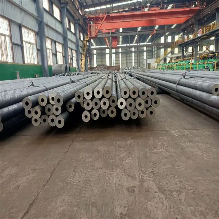 High Quality Spiral Welded Pipe SSAW Pipe API 5L Standard Oil or Gas Carbon Steel Pipe