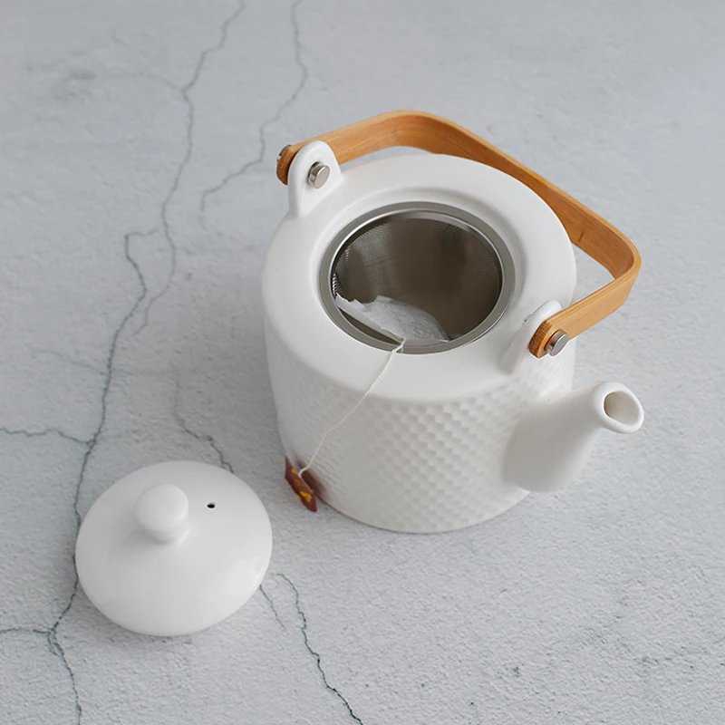 OEM Wholesale China Custom Hotel White Porcelain Ceramic Teapot With Lid Japanese Tea Cup Set