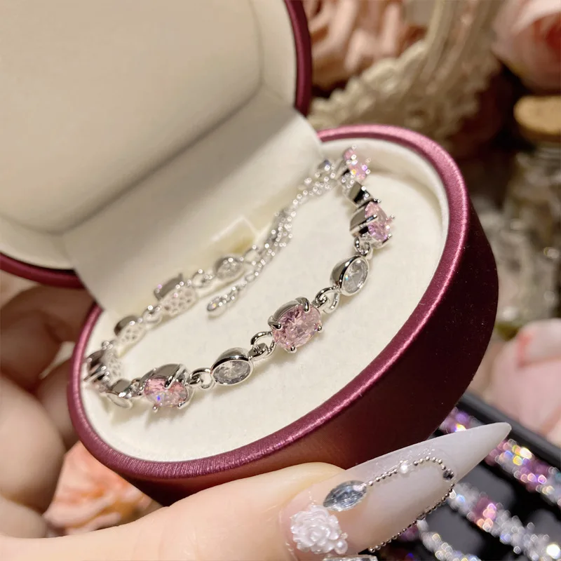 Factory wholesale pink zircon geometric petal bracelet 18K gold plated back cover exquisite hand jewelry for women