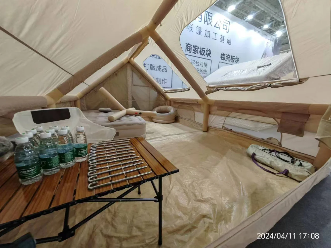 2024 New luxury inflatable inflatable tent Oxford outdoor inflatable camping tent four seasons