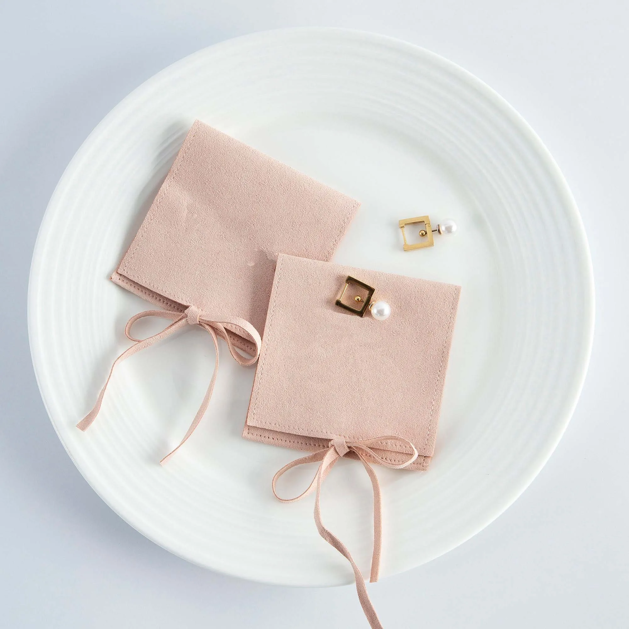 Recyclable Custom logo Small Flap Pouch Microfiber Small Envelope Flap Velvet Suede Fabric Pouch Jewelry Packaging Bags