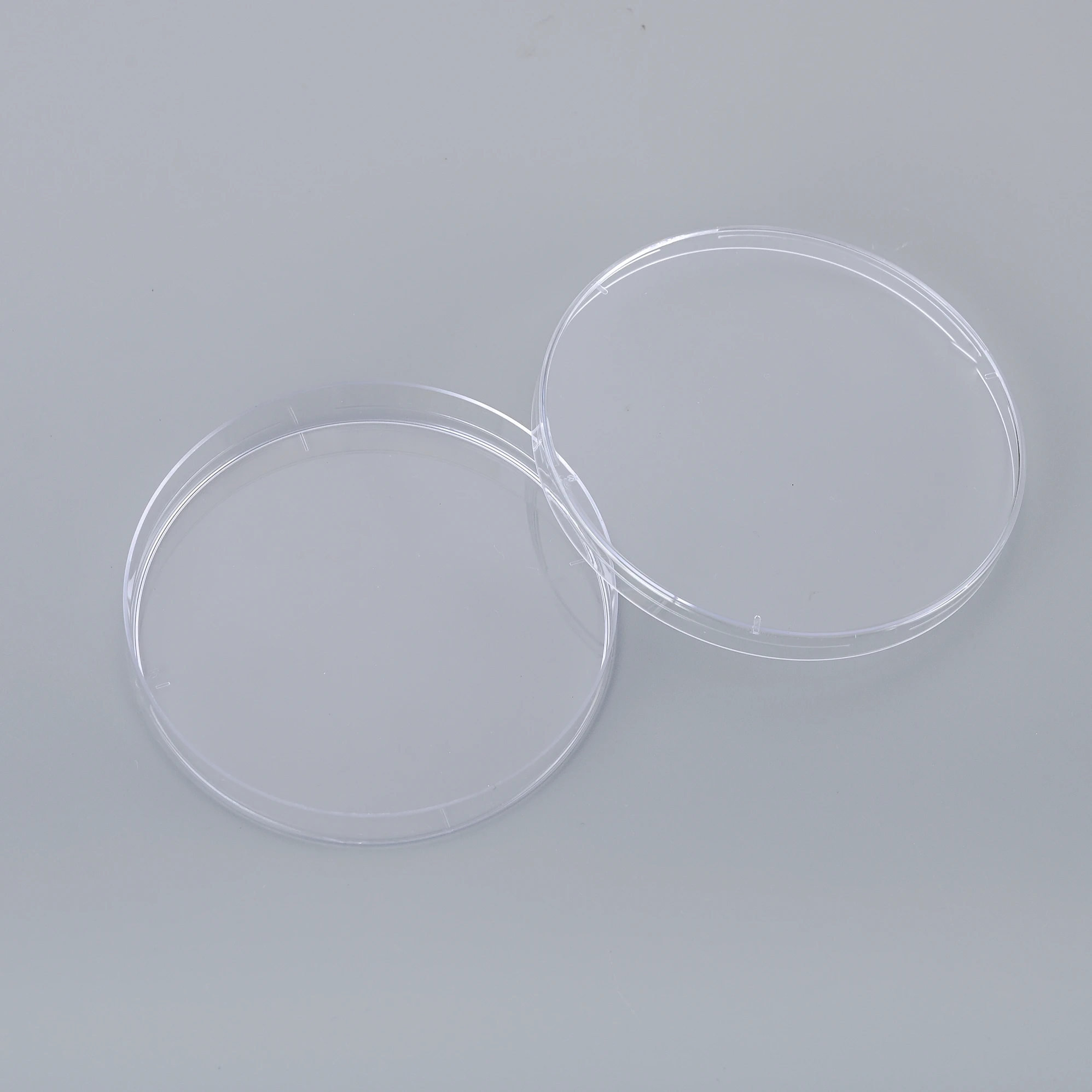 Plastic Labwares:Petri Dish Price Disposable PS Sterile 90mm Culture Plate Petri Dish For Lab Use ISO