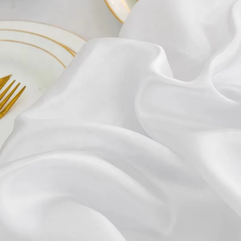 Factory Price Disposable Solid Color Plastic Table Cover Tablecloths For Party Wedding Table Cloth Tablecloth