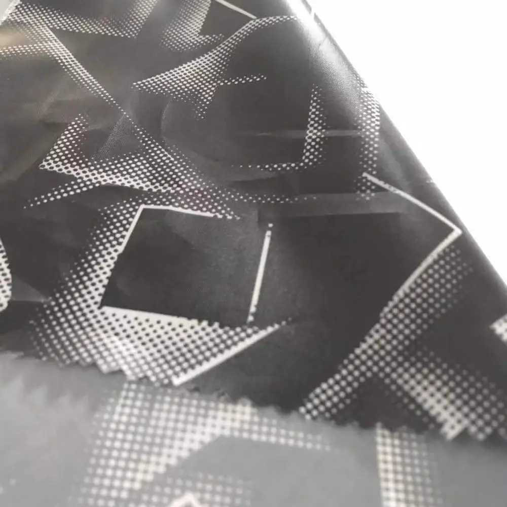  Ткань с принтом тафты 230T масляным покрытием для швейной одежды