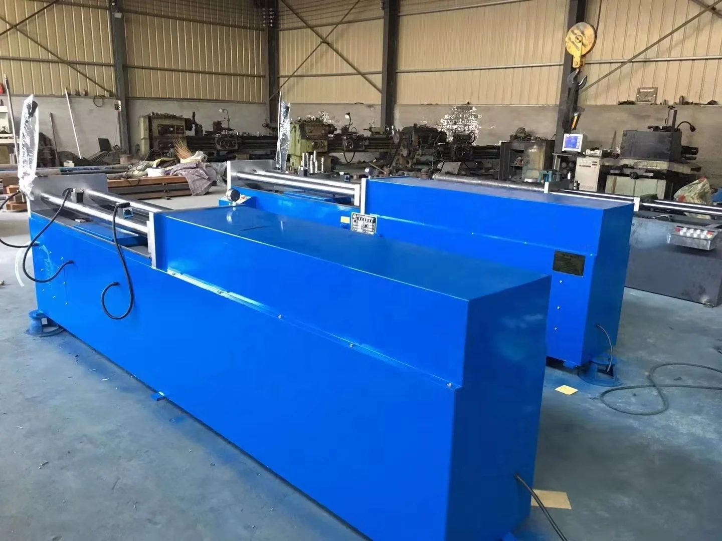 Горизонтальная бировальная машина по низкой цене, гидравлическая горизонтальная бировальная машина 15t модель LC6115 для продажи