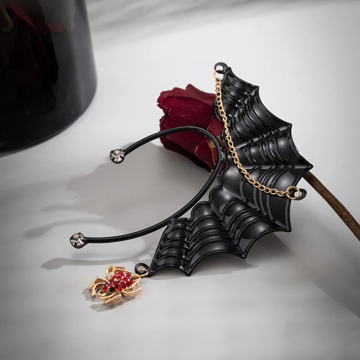 1pc Black Spider Web Earrings Ear Cuffs Climber Wrap Around Earrings No Piercing Ear Clip for Women and Girls