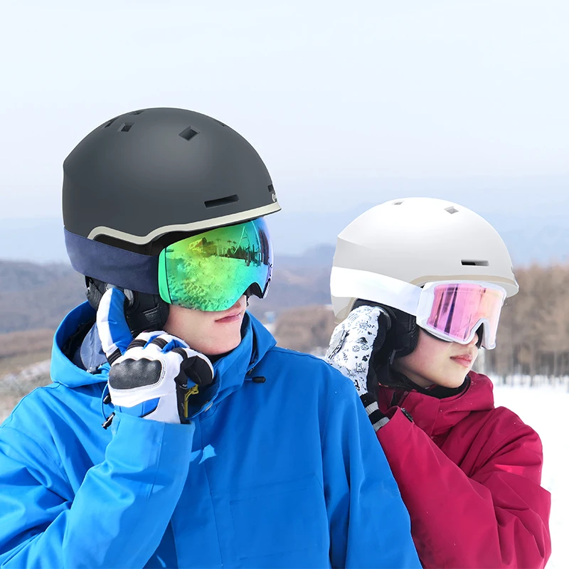 Helmet new product fashion adult certificated hot sales personalized water ski intercom sports helmet with bluetooth