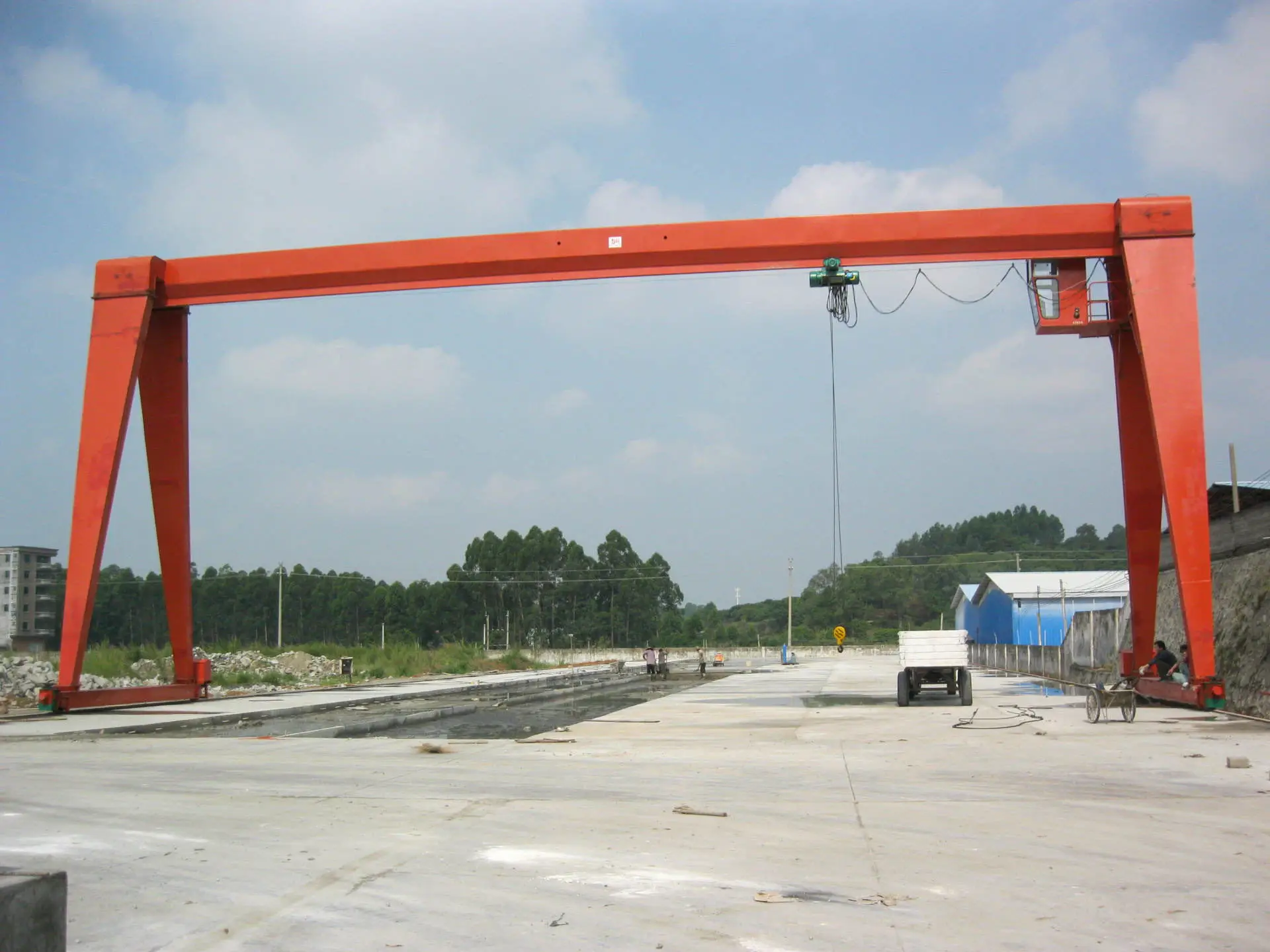 Hot Sale 01 rubber tired container gantry crane small boat lifting gantry crane  gantry crane to lift marble