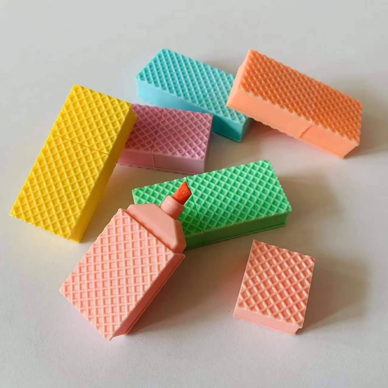 B&X New Design Cookie Shaped Multicolor Highlighters Pack Highlighter Marker Pen Quick Dry