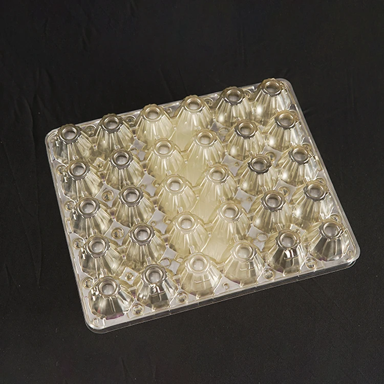 Hot Sale High Quality Home Kitchen Fridge Plastic Egg Tray Egg Box with Cover free samples