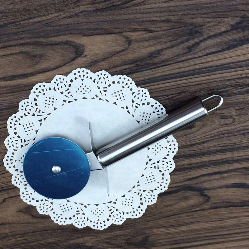 Easy To Clean Dishwasher Safe Super Sharp Pasta Slicer Stainless Steel Pizza Cutter With Slip Resistant Handle