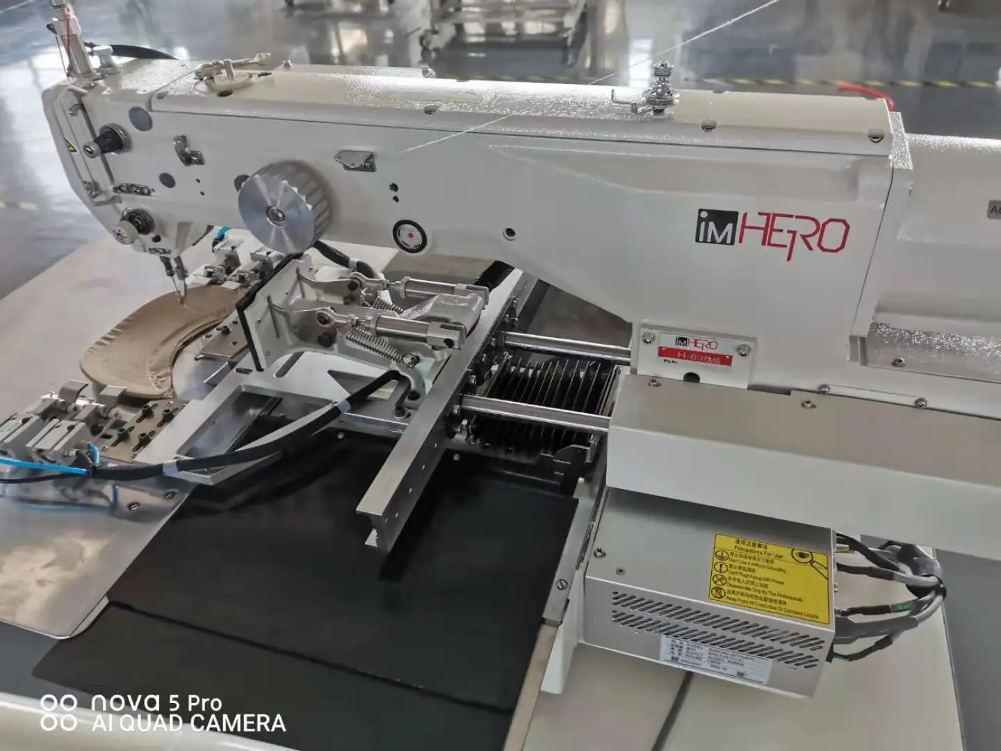 CAP-MAKING SEWING MACHINE AUTOMATIC CAP VISOR SEWING STITCHING MACHINE FAST STITCHING