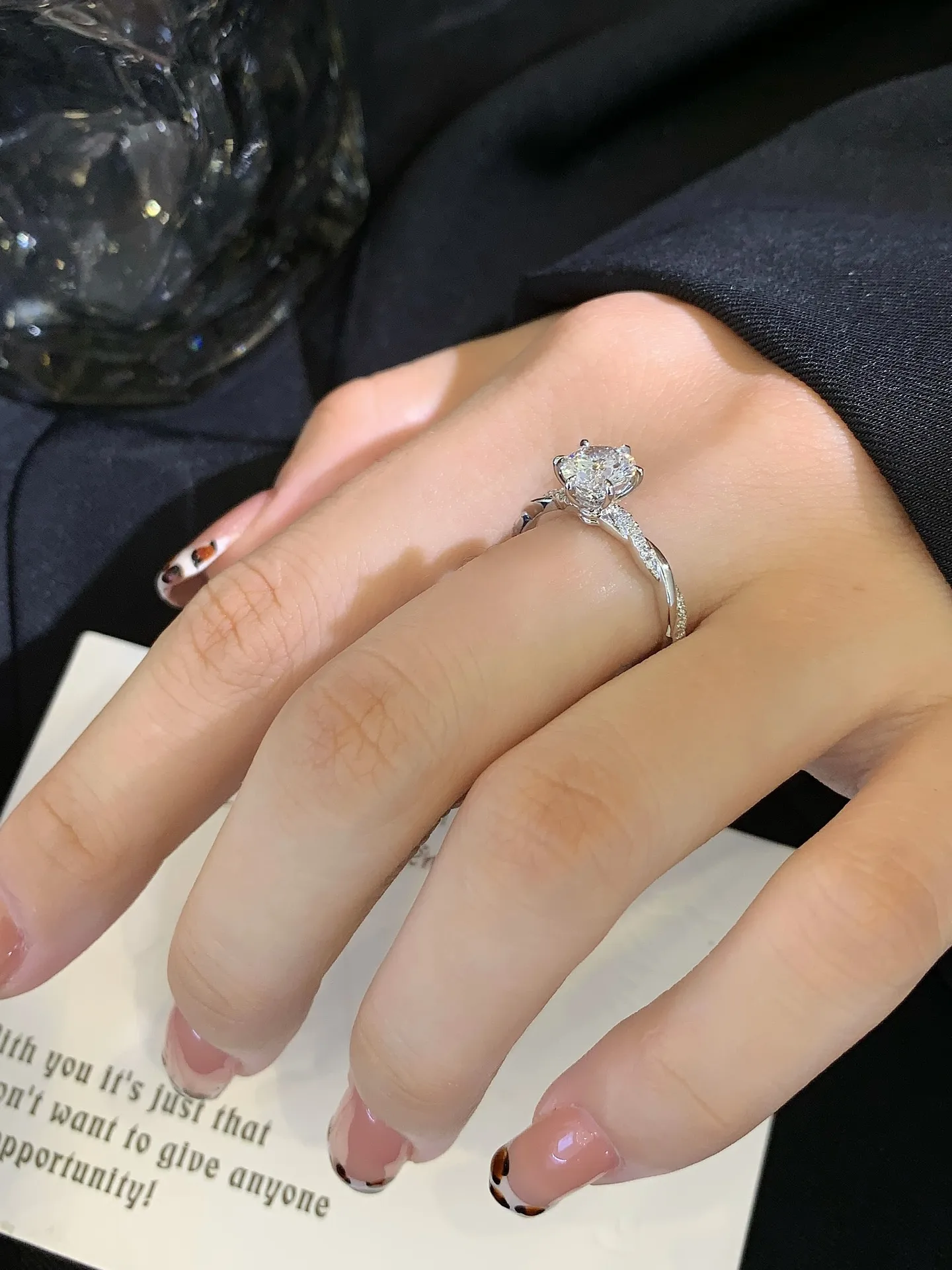 Custom 1.0 Carat Diamond Ring CVD Lab Diamond Fashion Twist Design Engagement Wedding Ring