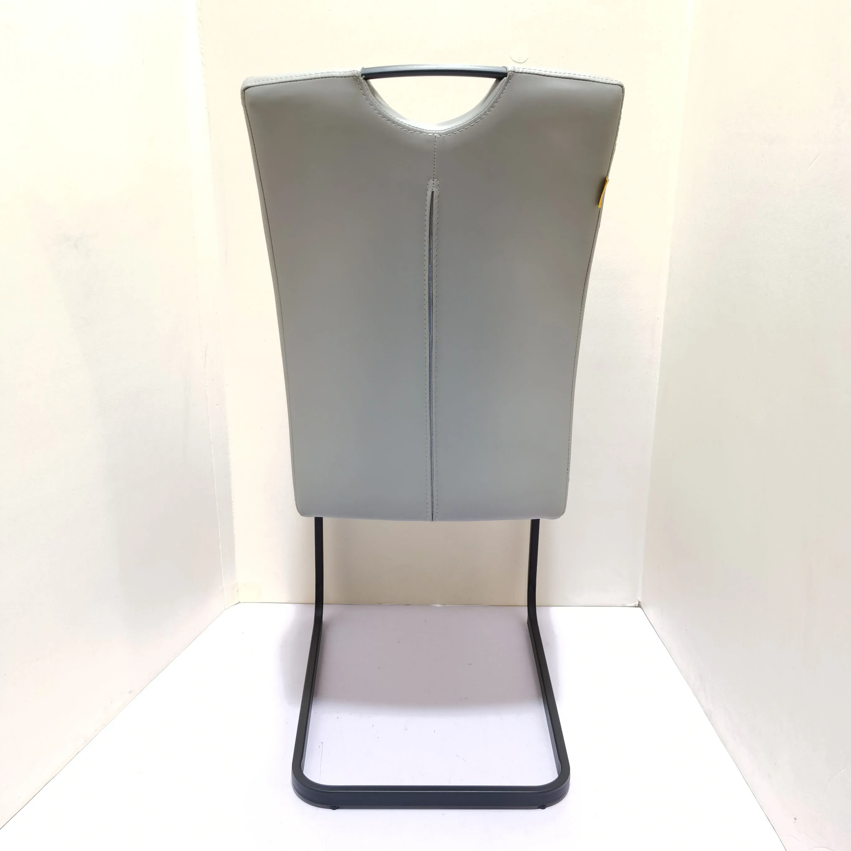 Современный дизайнерский обеденный стул, полиуретановое сиденье и металлические ножки, хромированная офисная мебель, стул для гостиной