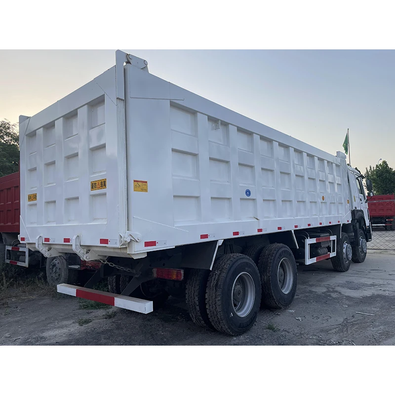Cheap Price Heavy-duty HOWO 8*4 White Color Dump Truck With Front Top Lifting