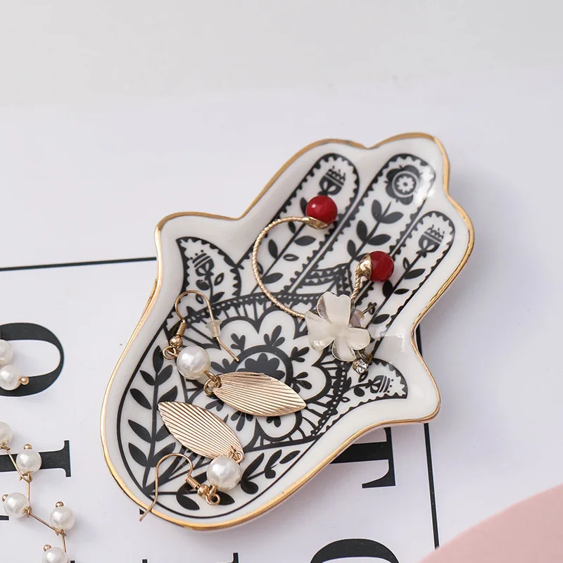 Europe Ceramic Jewelry Dish Trinket Small Jewelry Display Tray Hamsa Hand Plates Decoration Crafts