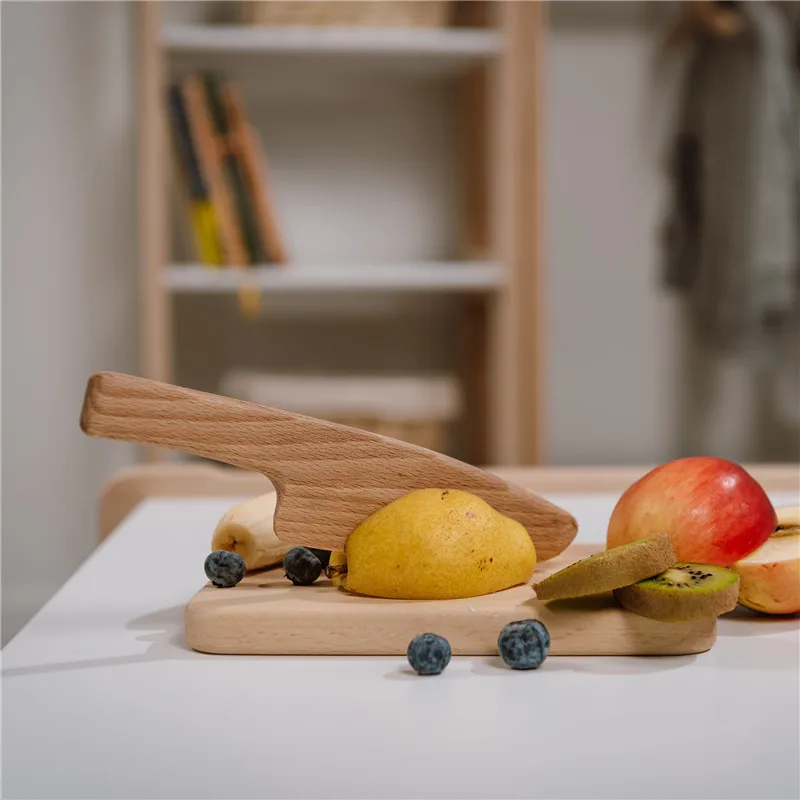 Montessori chopper with cutting board Wooden Kids Knife for Cooking and Safe Cutting Vegetables Fruits Kitchen Toy Sets