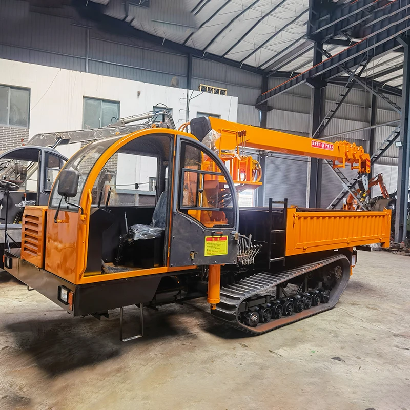 Jib  Crane Crawler Transport Truck With Crane For Engineering Construction