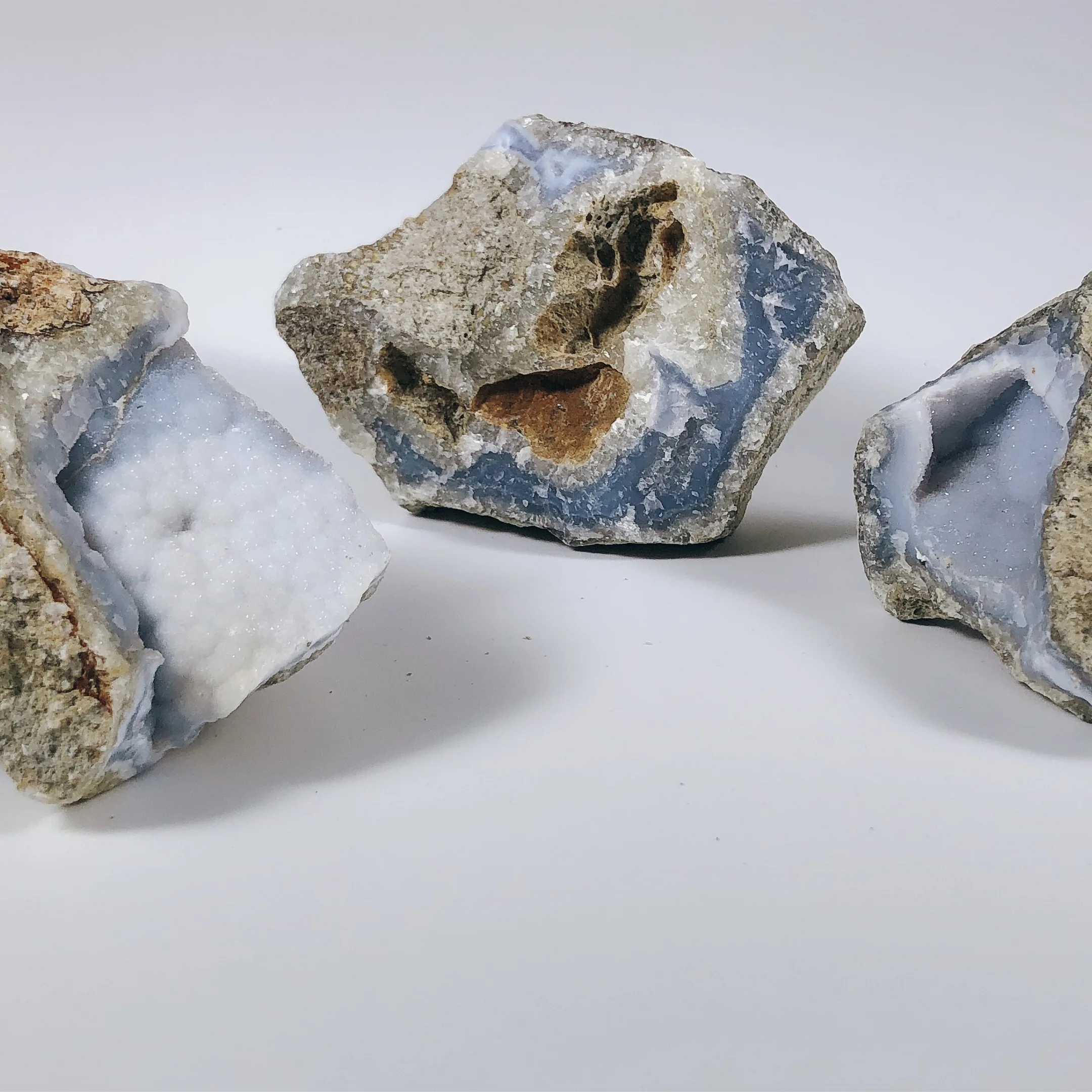 Wholesale raw stone natural blue lace agate crystal rough stone