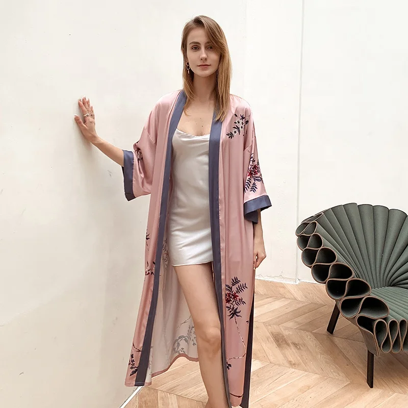 custom sexy women robe fashionable satin silk kimonos for ladies