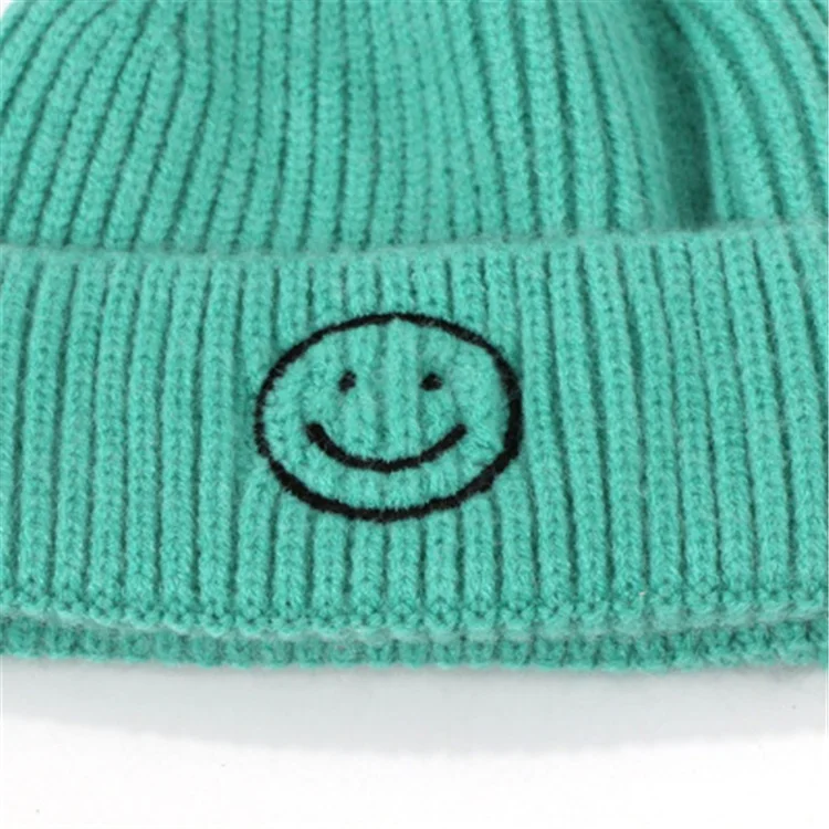 
Custom Fashion Korean Man Woman Beanie Hat Letters Embroidery Smiley Face Pattern Woollen Knit Skullcap Watermelon Hat 