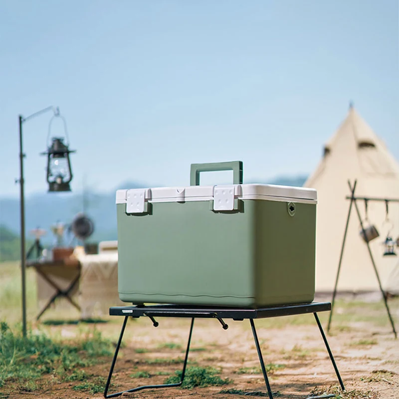 Factory Wholesale Custom Logo Mini Frid 3L Car Refrirator for Camping Outdoor 12V Car Refrirator