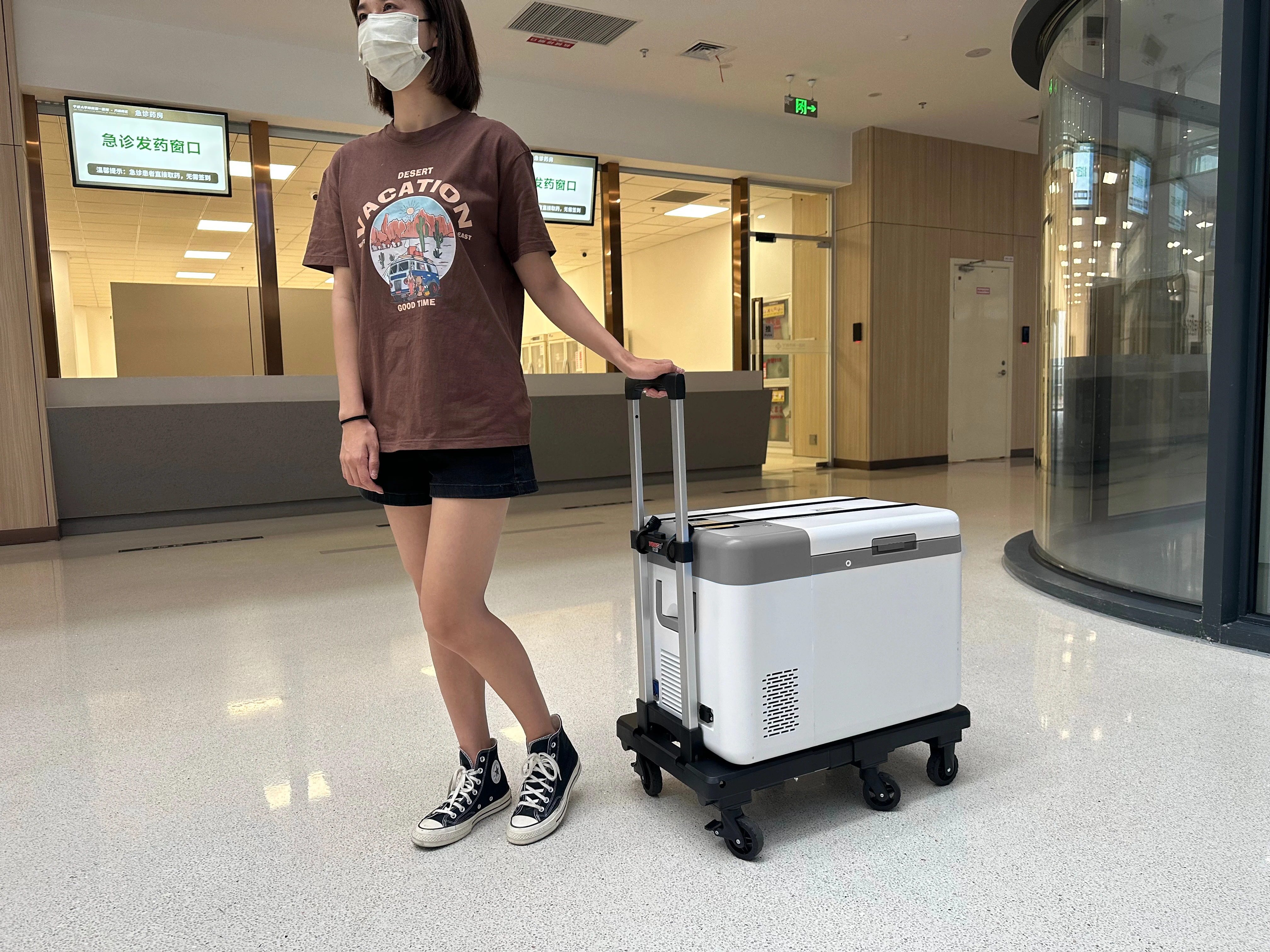 25L Portable Laboratory Medical Ultra Low Temperature Stirling Freezer Laboratory Freezer