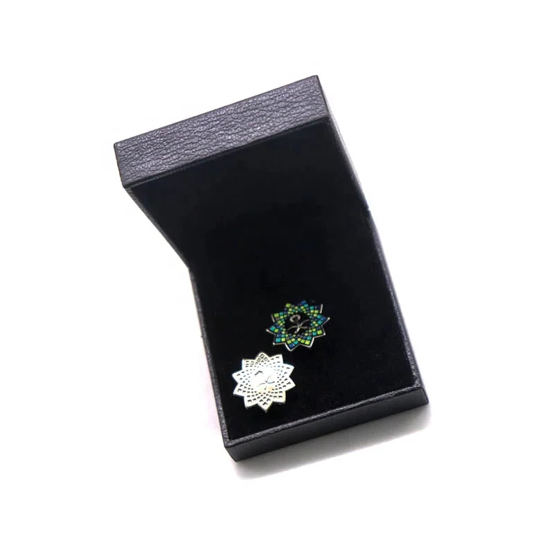 Metal Material and Badge & Emblem Product Type custom lapel pins Saudi Vision 2030 Pin