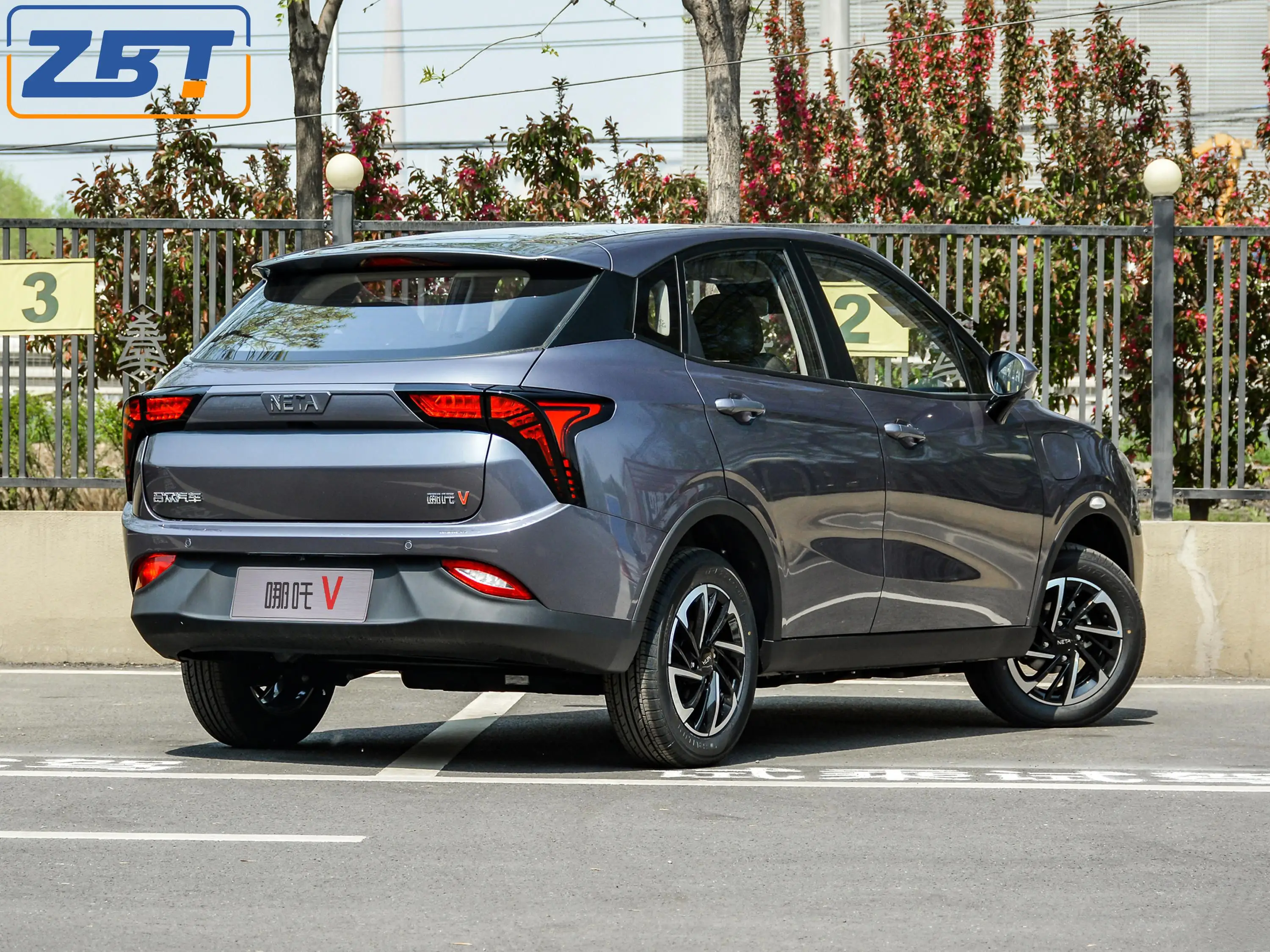 LHD NETA V крейсерская дальность 301 км ~ 401 умное городское использование внедорожник хэтчбек седан Электрический Частный мини-автомобиль