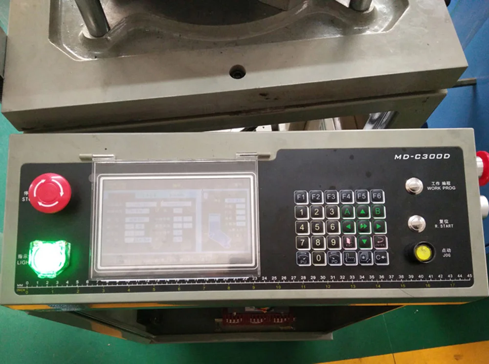 
4.5inches New fashion automatic computerized football socks knitting machine 