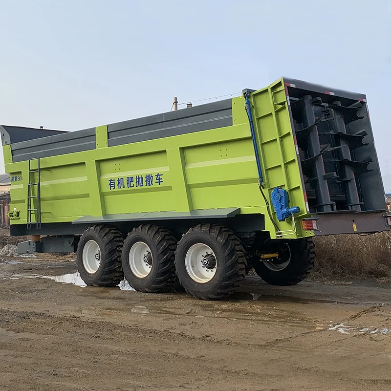 Tractor traction fertilizer spreader machine/manure spreader