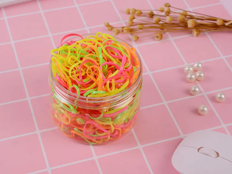 High-quality colored rubber bands for