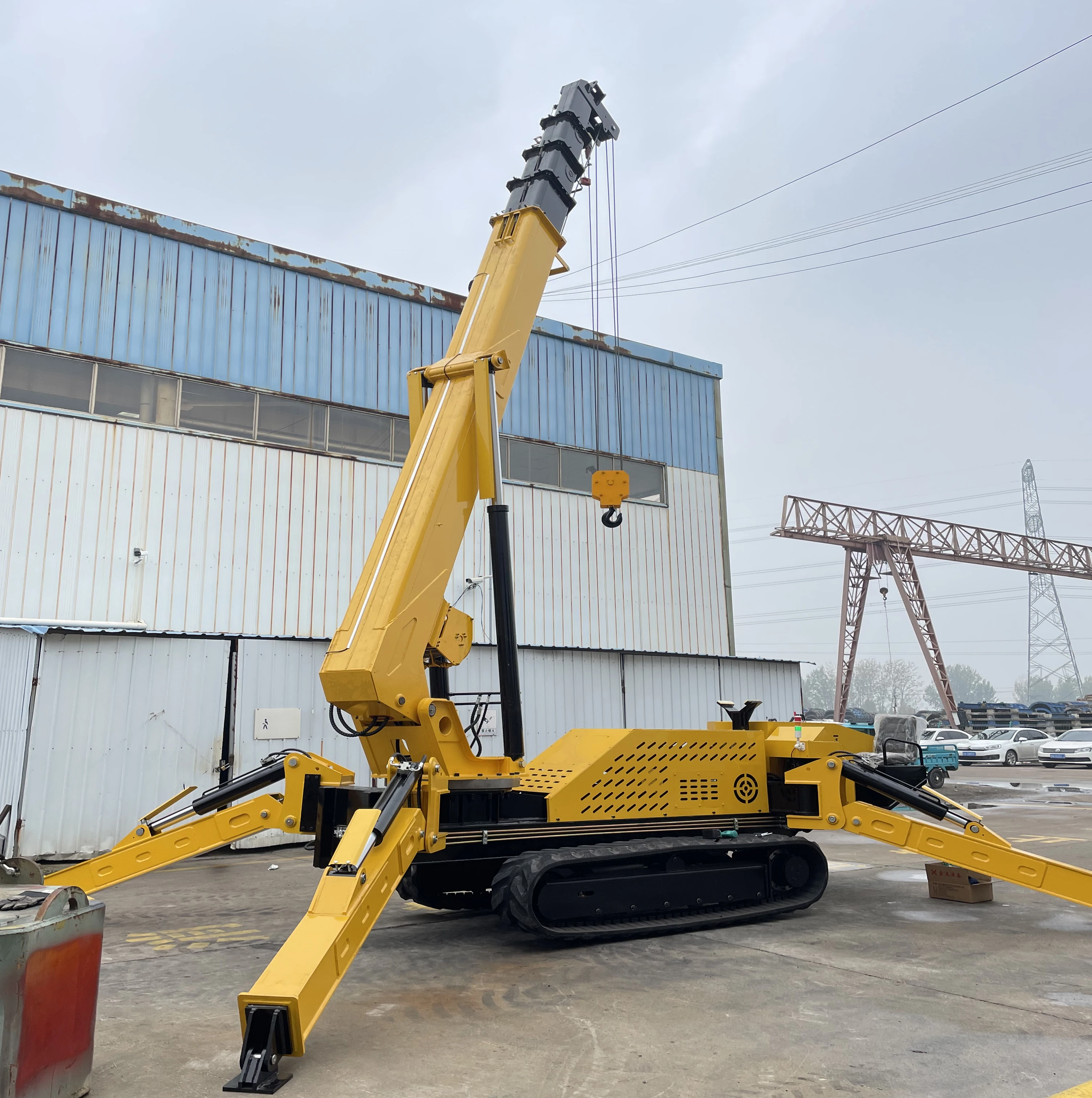 Wireless remote control 8Ton Spider Crane Electric Telescopic Spider Crane Hydraulic Crawler Spider Crane for Building usage