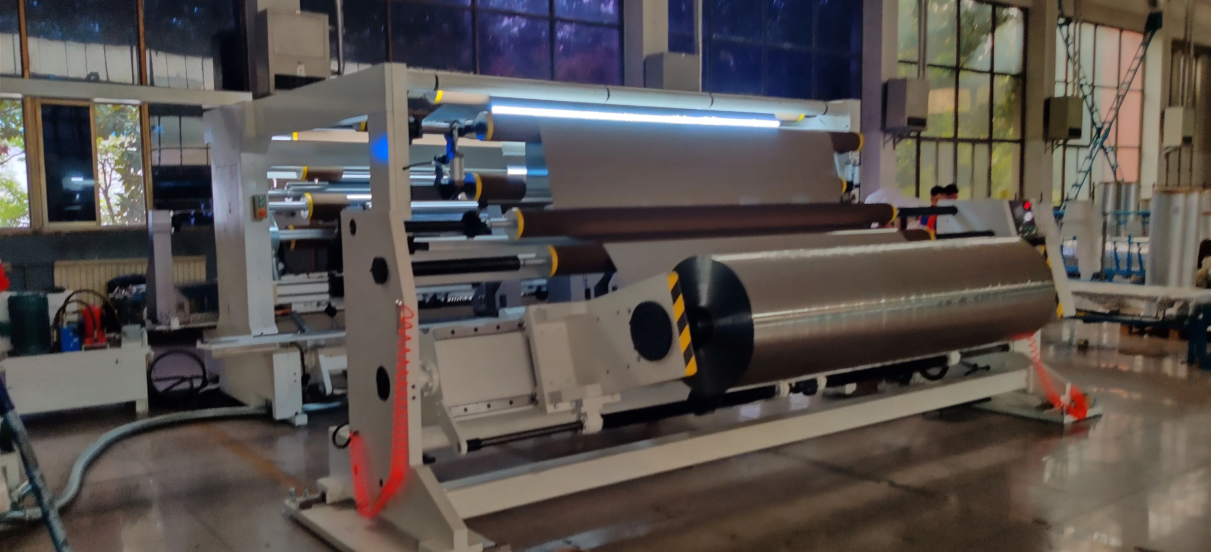 Dahua slitter 1.0 version 2700mm web width slitter for metallized CPP film individual station type slitting machine film slitter