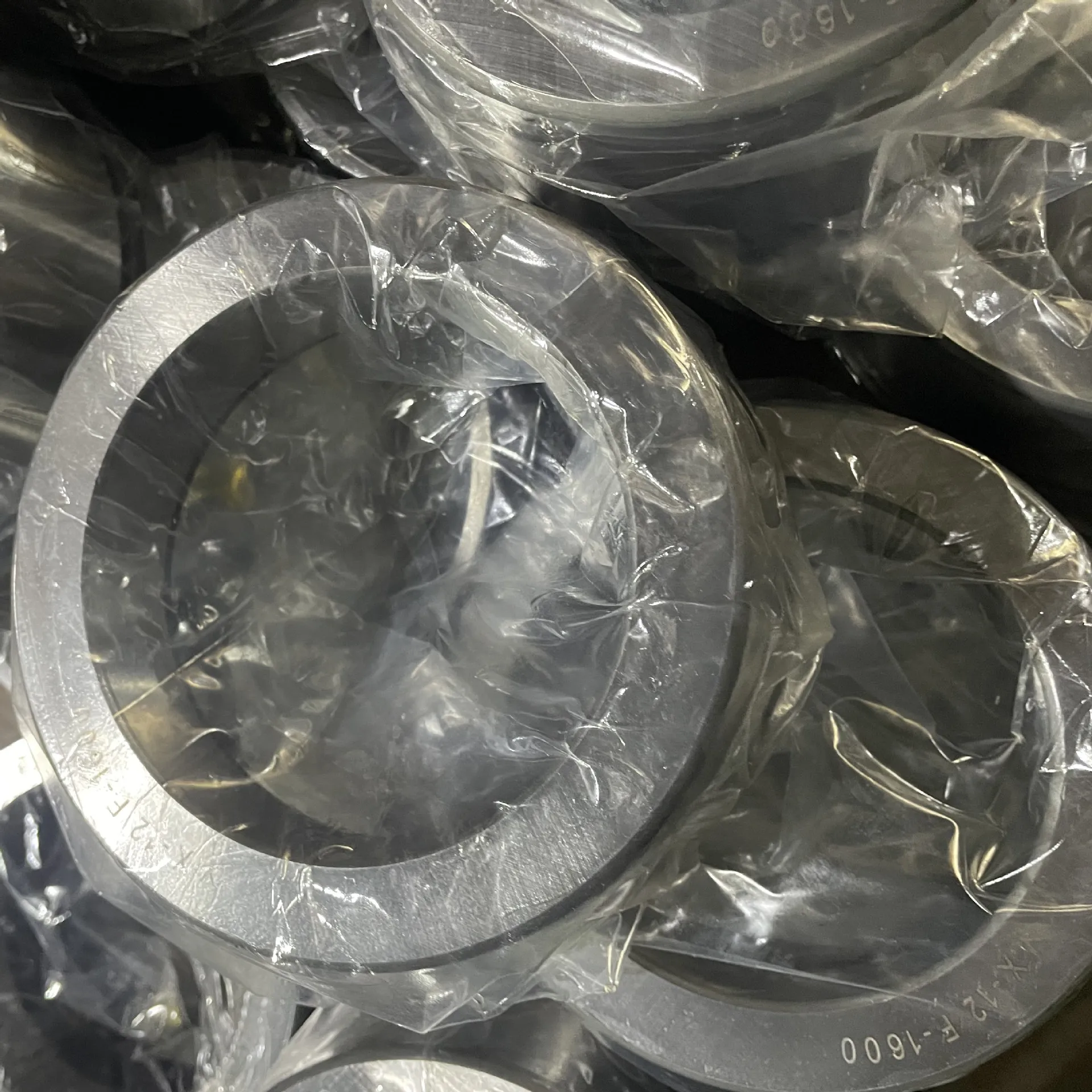 China Factory Oilfield Mud Pump Valve Body Assembly