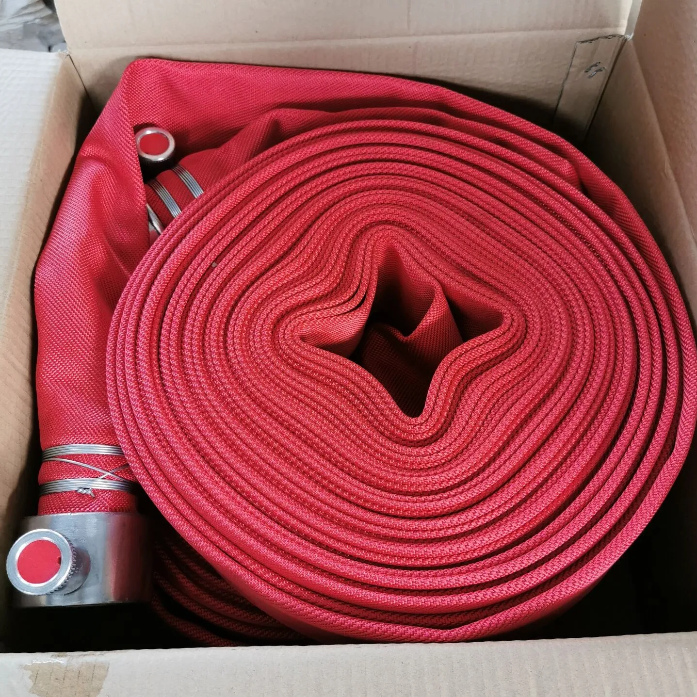 High quality Single Jacket white, red Fire hose, fire fighting, marine discharge hose, with aluminum coupling in Africa