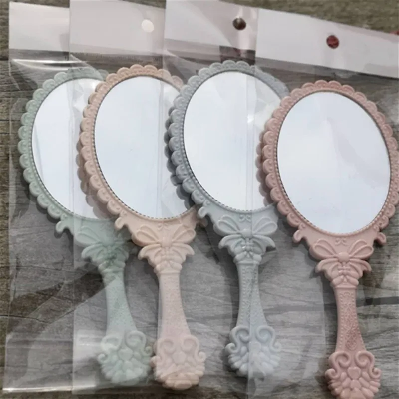Retro mirror portable European resin makeup mirror