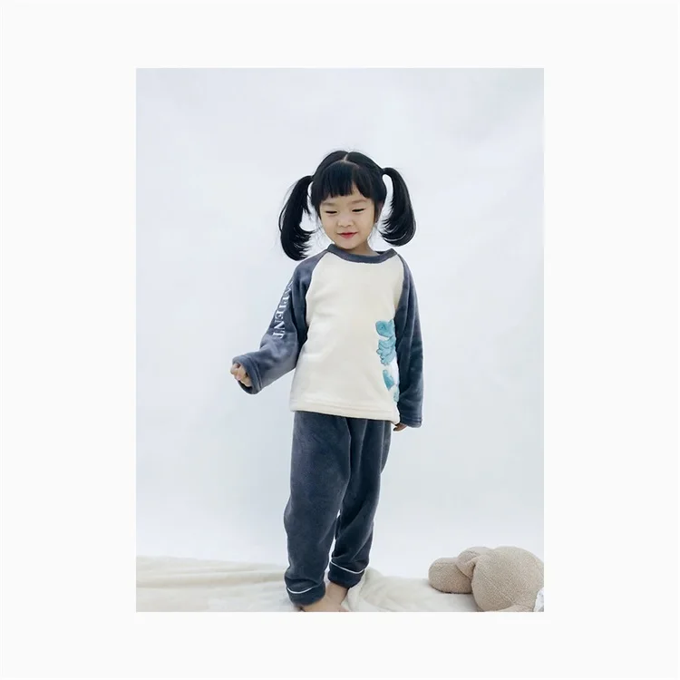 
Factory Supply 95% Polyester 5% Spandex Cartoon Daily Life Multiple Styles Pajamas Flannel 