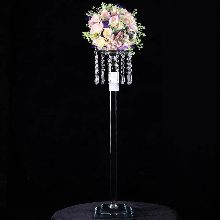 Gorgeous single candlestick dinners using crystal candlesticks are hot on sale