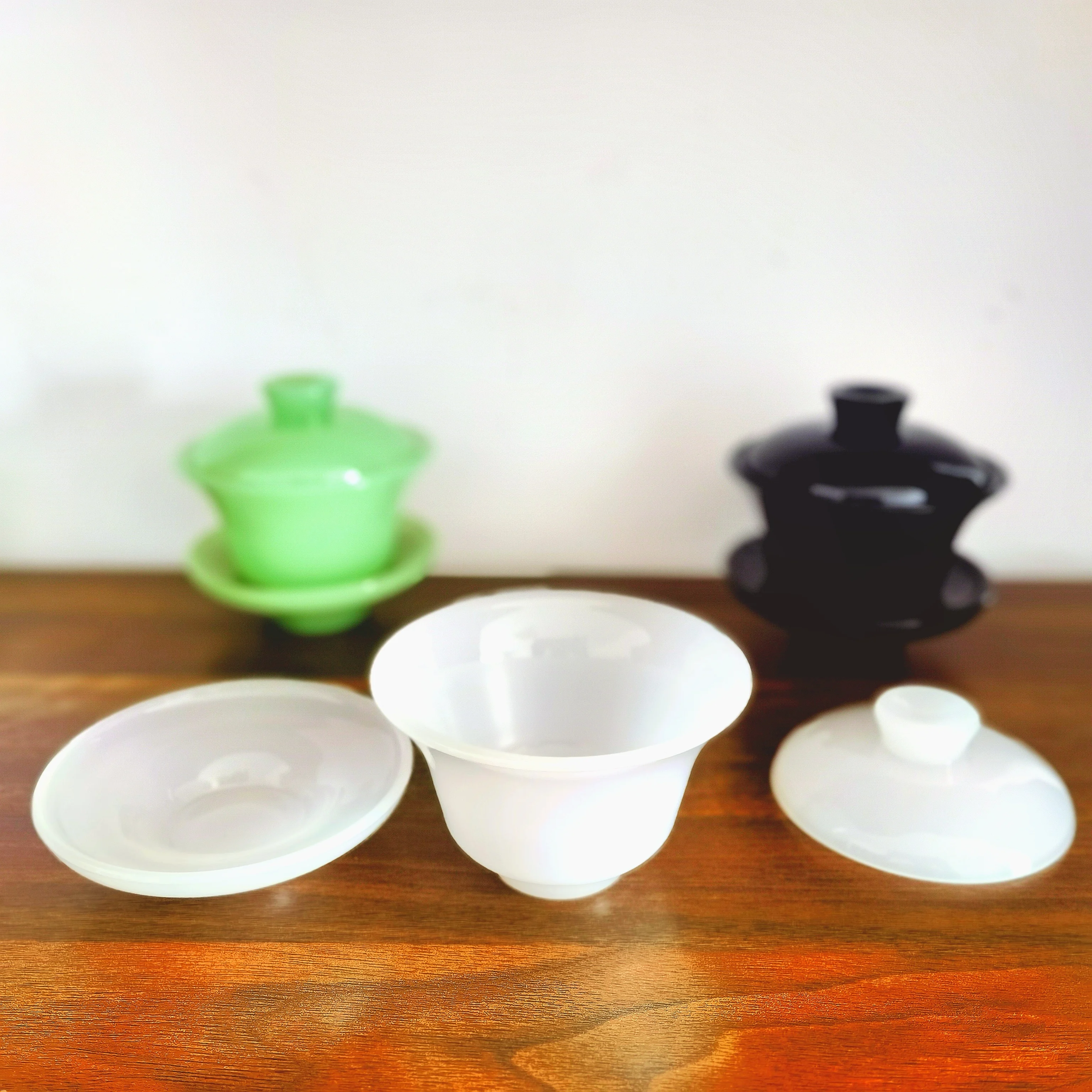 custom logo dishwasher safe green white jade opal tea glass cup with saucer set glass coffee cup