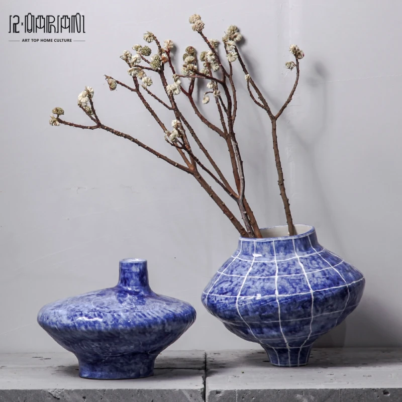 Customized Antique Vintage Handmade Luxury Home Decor Porcelain Blue Ceramic Pottery Flower Vase