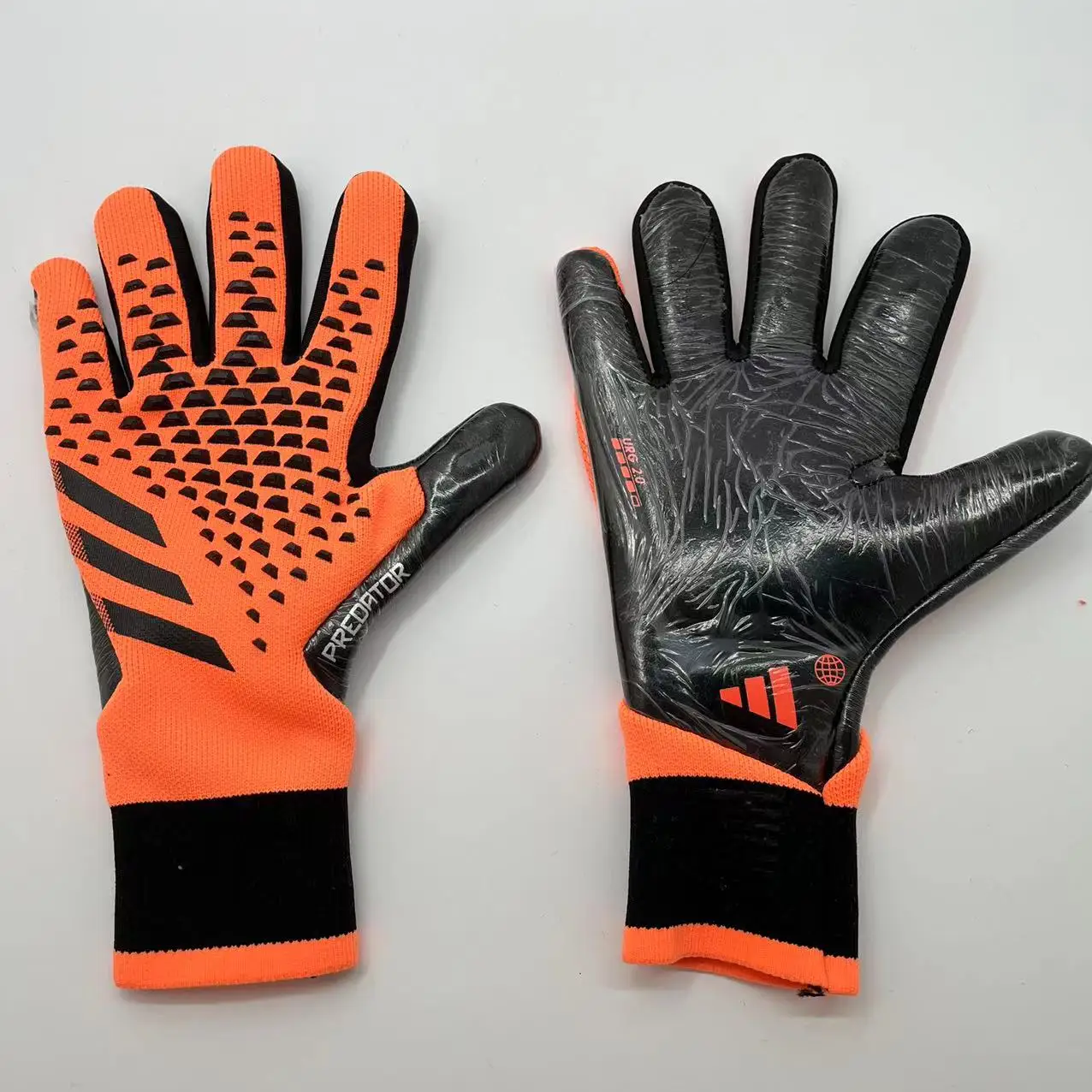 Goalkeeper Gloves Strong Grip Goalie Soccer Glove Football Gloves with Finger Support Size 6/7/8/9/10