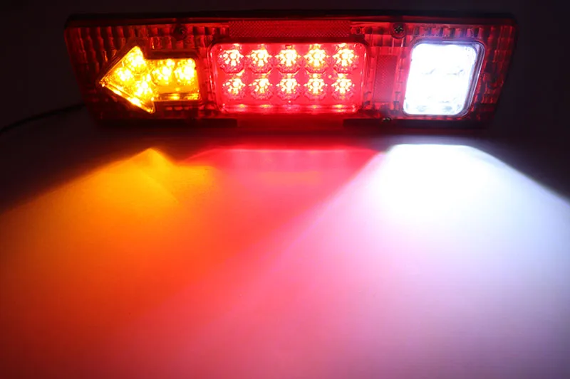 12V 24V Rear Bumper Reflector Lights Wish Harrier Innova with Flow Brake Turn Signal Lamp for Mark X Camry 2020 RAV4 Fortuner